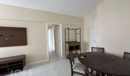 Apartamento à venda em Itacorubi com 73 m², 2 quar