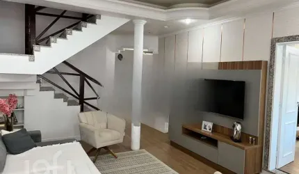 Casa à venda em Canto com 265 m², 4 quartos, 1 suí