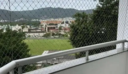 Apartamento à venda em Trindade com 84 m², 3 quart
