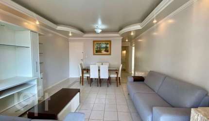 Apartamento à venda em Centro com 104 m², 3 quarto