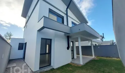Casa à venda em Campeche Central com 149 m², 3 qua