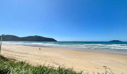 Casa à venda em Açores com 500 m², 4 quartos, 5 va