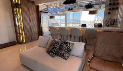 Apartamento à venda em Estreito com 180 m², 3 quar