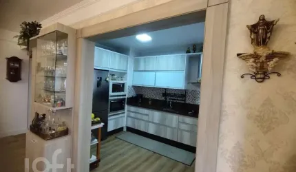 Apartamento à venda em Coqueiros com 91 m², 2 quar