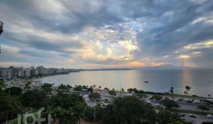 Apartamento à venda em Agronômica com 265 m², 4 qu