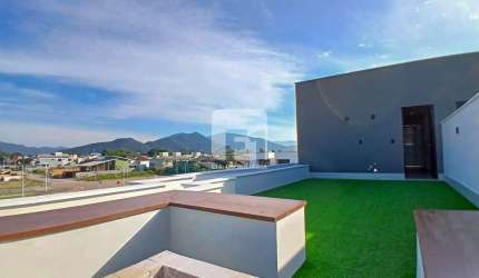 Casa de 4 dormitórios à venda no Campeche