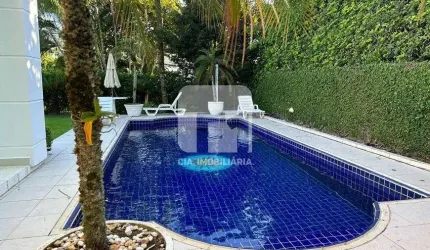 Casa de 5 dormitórios em Jurerê Internacional
