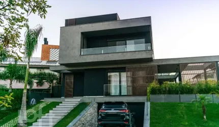 Casa à venda em Rio tavares central com 448 m², 5