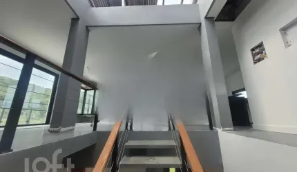 Casa à venda em Rio tavares central com 193 m², 3