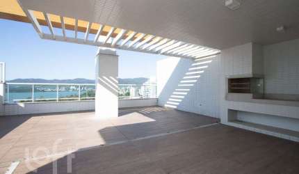 Apartamento à venda em Agronômica com 373 m², 3 qu