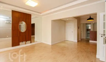 Apartamento à venda em Centro com 110 m², 2 quarto