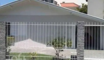 Casa à venda em Cachoeira do bom Jesus com 265 m²,