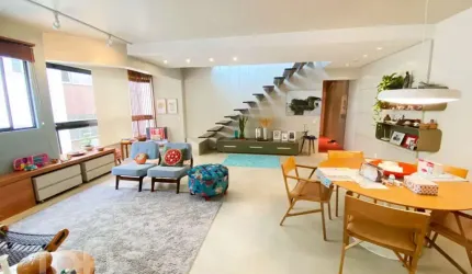 Apartamento à venda em Agronômica com 277 m², 3 qu
