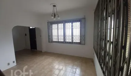 Casa à venda em Centro com 100 m², 2 quartos