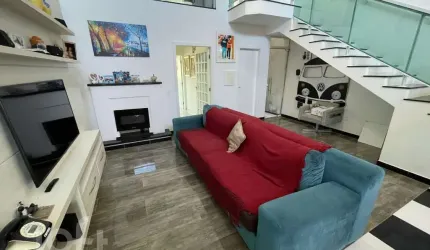 Casa à venda em Campeche Central com 256 m², 3 qua