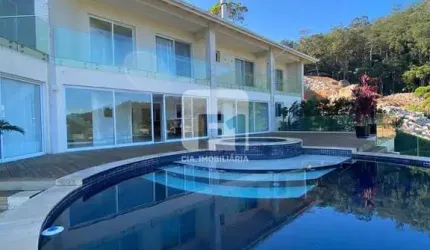 Casa à venda no bairro Cacupé em Florianópolis