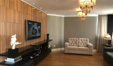 Apartamento de 2 dormitórios no Centro