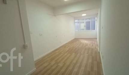 Apartamento à venda em Centro com 67 m², 1 quarto