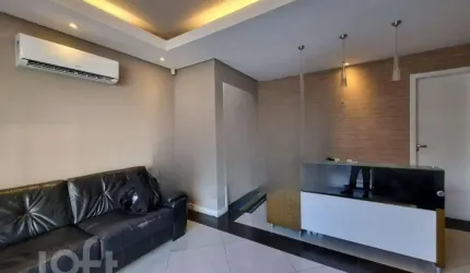 Casa à venda em Centro com 96 m², 5 quartos