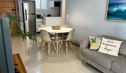 Apartamento de 2 dormitórios à venda no Campeche