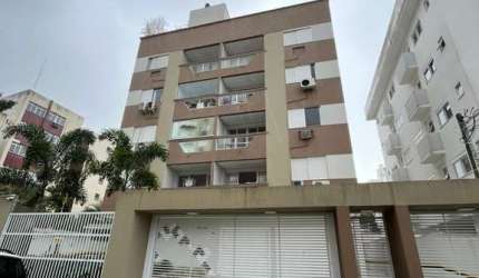 Apartamento de 3 dormitórios na Trindade