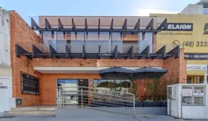 Casa comercial à venda na Agronômica