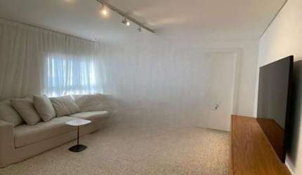 Apartamento à venda em Jurere Leste com 289 m², 4