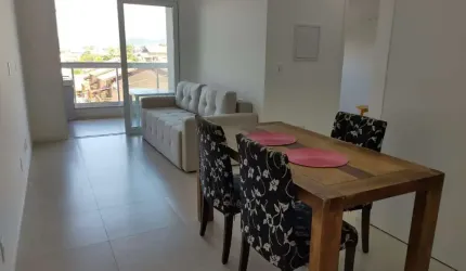 Apartamento com 2 dormitórios no Campeche
