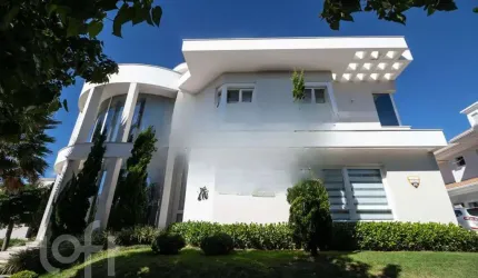 Casa à venda em Jurere Oeste com 429 m², 4 quartos