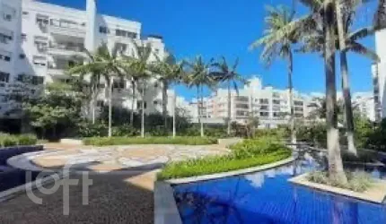Apartamento à venda em Abraão com 98 m², 3 quartos