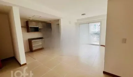 Apartamento à venda em Abraão com 78 m², 2 quartos