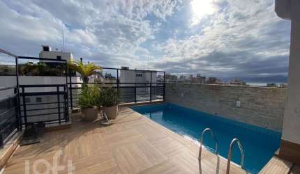 Apartamento à venda em Centro com 237 m², 4 quarto