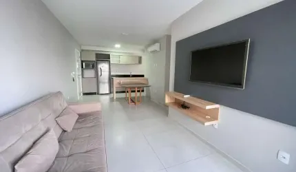 Apartamento mobiliado de 2 dormitórios em Jurerê