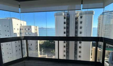 Apartamento de 3 dormitórios à venda na Agronômica