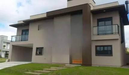 Casa à venda em São João do Rio Vermelho com 252 m