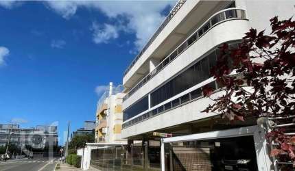 Apartamento à venda em Lagoa Pequena com 77 m², 2