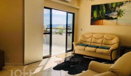 Apartamento à venda em Canasvieiras com 230 m², 3