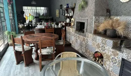 Casa à venda em Canasvieiras com 400 m², 6 quartos