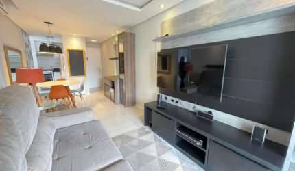 Apartamento mobiliado com 2 quartos no Itacorubi