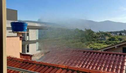 Casa à venda em Pântano do Sul com 170 m², 5 quart