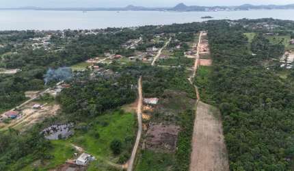 04 terrenos medindo 450m², à venda em São Francisco do Sul, Vila da Glória