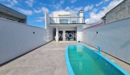 Sobrado com 3 quartos, sendo 2 suítes, com 127,29 m²