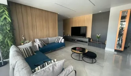 Apartamento de Alto Padrão no Jardim do Mar - 160m² de Conforto e Sofisticação
