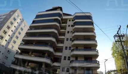 Apartamento com 3 quartos à venda na Rua Eitel Botelho, 55, Exposição, Caxias do Sul, 242 m2 por R$ 1.750.000