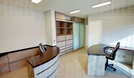 Sala comercial com 5 salas à venda na Rua Alfredo Flores, 101, Panazzolo, Caxias do Sul, 52 m2 por R$ 525.000