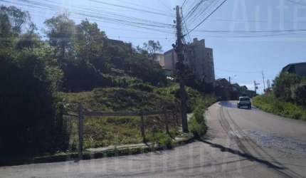 Terreno à venda na Rua Professor Gilberto Piazza, 309, Charqueadas, Caxias do Sul por R$ 220.400