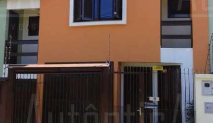 Casa com 3 quartos à venda na Rua Balduino Onzi, 19, Vila Verde, Caxias do Sul, 97 m2 por R$ 415.000
