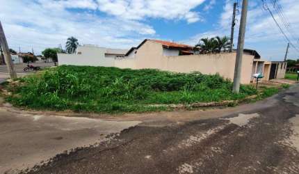 Terreno de esquina no Resek III em Artur Nogueira - SP