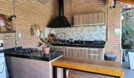 Casa no Jardim de Favere em Cosmópolis