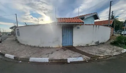 Casa com 3 aluguéis em Artur Nogueira - SP
